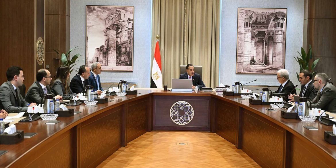 مدبولى: مؤشرات أداء الاقتصاد المصري تسير بصورة إيجابية