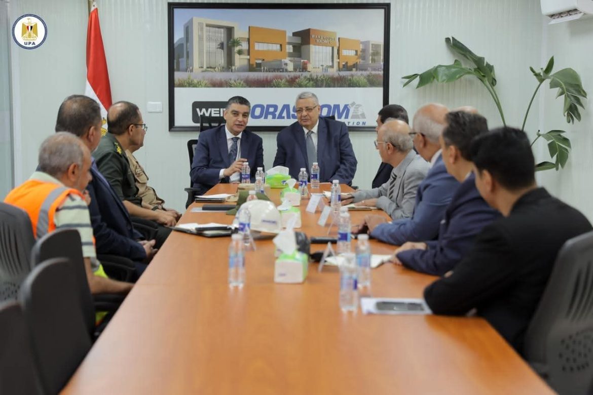 رئيس هيئة الشراء الموحد يتابع مشروع المخازن الاستراتيجية للمنتجات الطبية بالعاصمة الإدارية