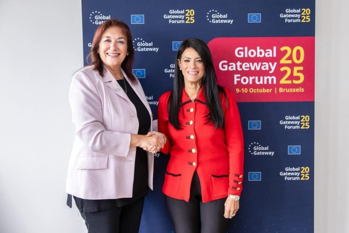 وزيرة التخطيط تبحث تعزيز الشراكة مع الاتحاد الأوروبي مع المفوضين الأوروبيين