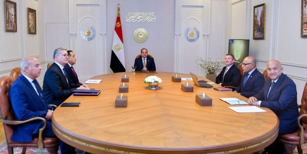 الرئيس السيسي يتابع تطورات أعمال مناطق الامتياز التابعة الشركة إكسون موبيل العالمية