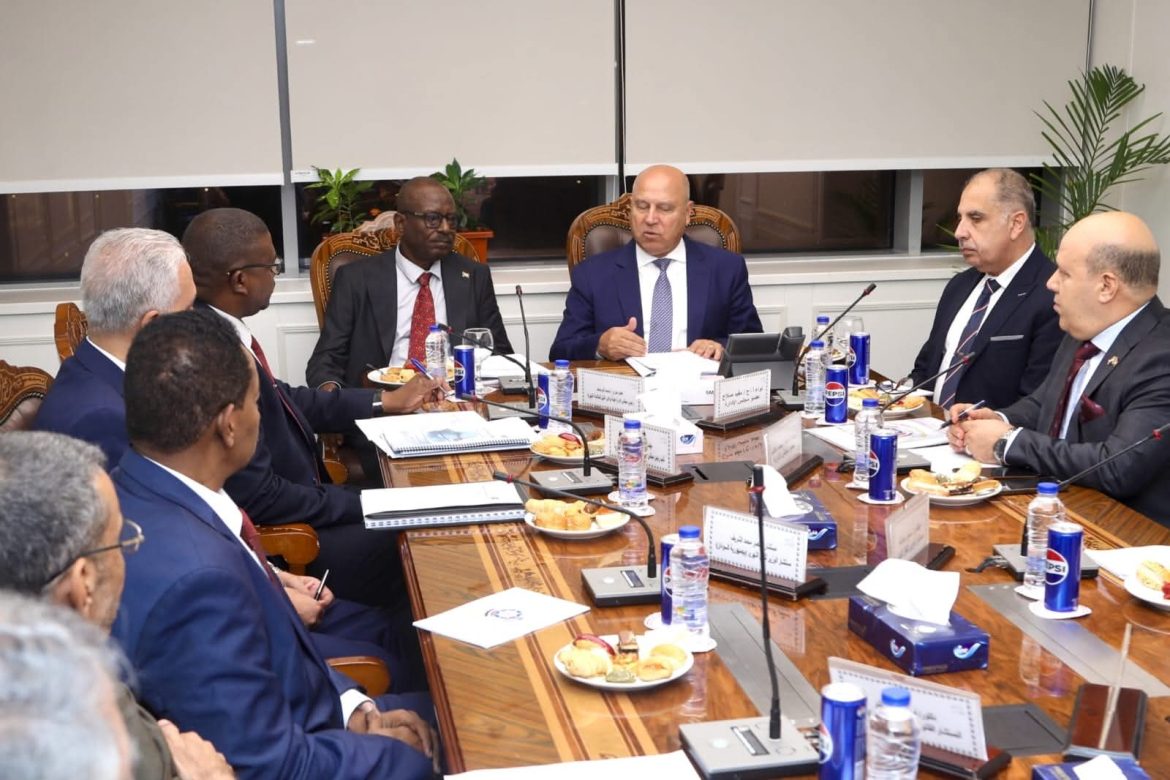 وزير النقل: هيئة وادى النيل للملاحة النهرية تجسد تعاوناً رائداً بين مصر والسودان