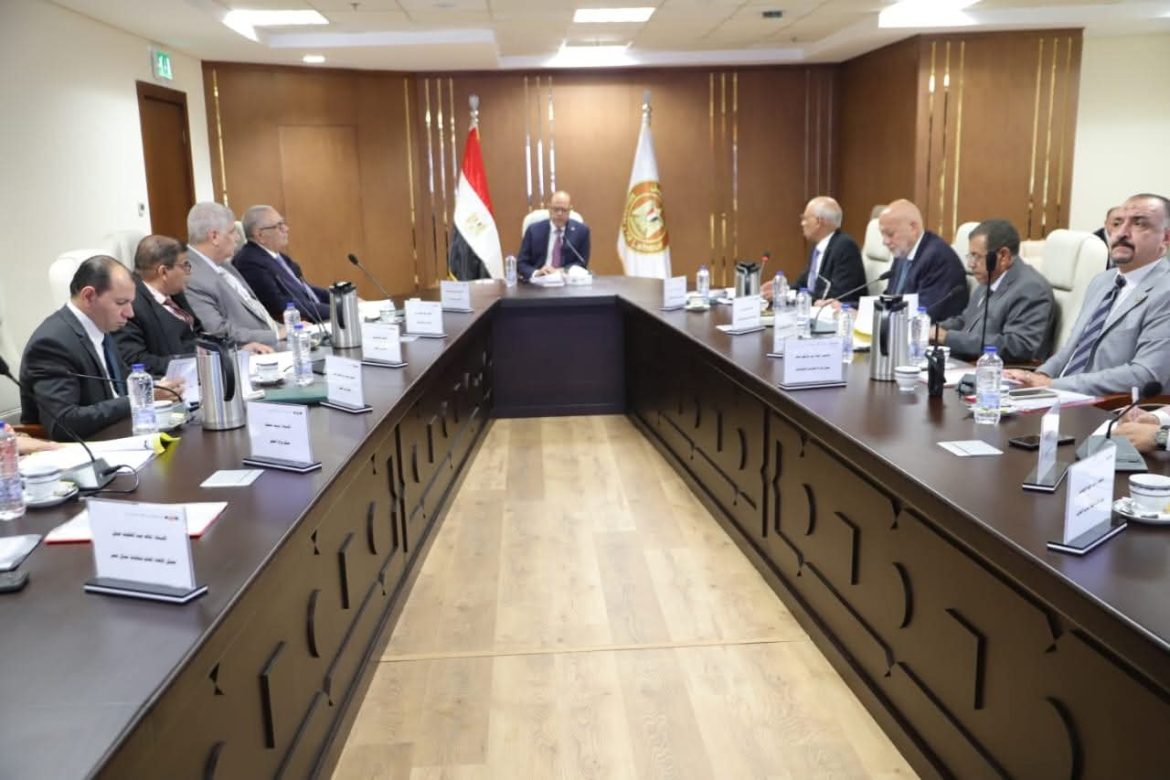 صندوق إعانات الطوارئ للعمال: إنفاق أكثر من 2 مليار جنيه منذ تأسيسه دعمًا للعمال والمنشآت  صندوق إعانات الطوارئ للعمال: إنفاق أكثر من 2 مليار جنيه منذ تأسيسه دعمًا للعمال والمنشآت