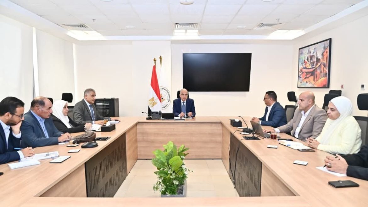 وزارة الموارد المائية نفذت 1648 منشأ للحماية من أخطار السيول وزارة الموارد المائية نفذت 1648 منشأ للحماية من أخطار السيول