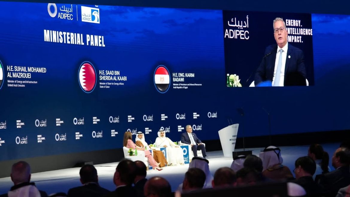 وزير البترول يُشارك كمتحدث رئيسي في افتتاح مؤتمر (ADIPEC) 2025