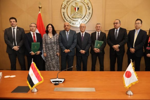 وزير الكهرباء يشهد مراسم توقيع اتفاقية مشروع إنشاء محطة طاقة شمسية بالتعاون مع JICA 