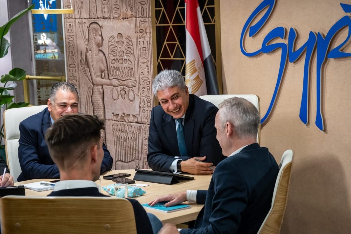 وزير السياحة يبحث سبل تعزيز التعاون للترويج للمقصد السياحي المصري مع منصة TripAdvisor