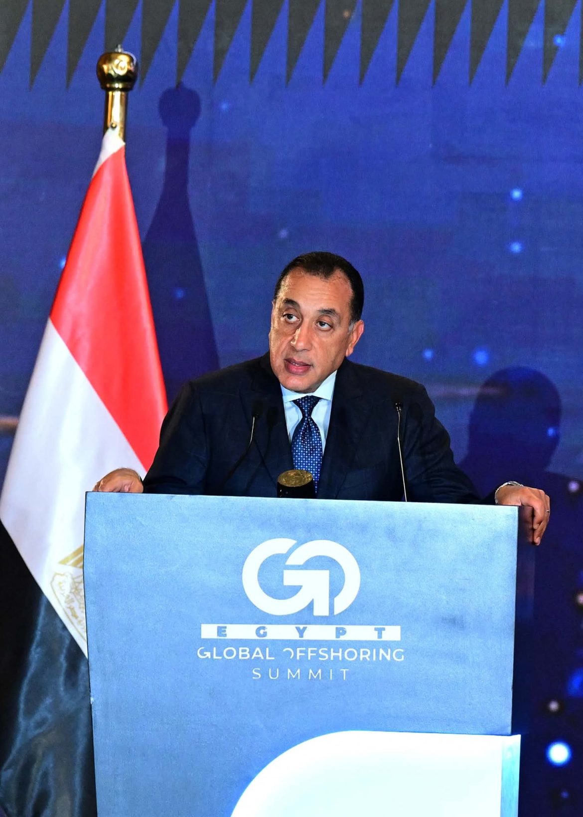 رئيس الوزراء استثمرنا أكثر من نصف تريليون دولار في شبكات الطرق والموانئ والمطارات