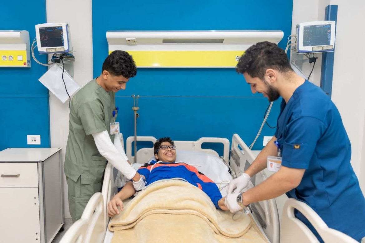 تحيا مصر يُجري عمليات لتركيب الصمام الرئوي للأطفال مجانًا بمستشفي أبو الريش