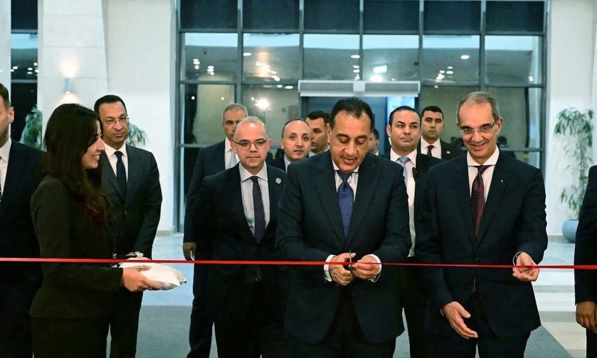 الرقابة المالية: 300 ألف عملية تحقق رقمي و 250 ألف عقد إلكتروني