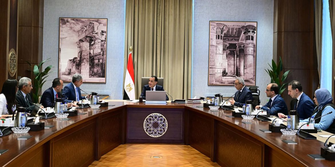 رئيس الوزراء: قطاع السياحة من أهم القطاعات الحيوية للنهوض بالمجالات الاقتصادية