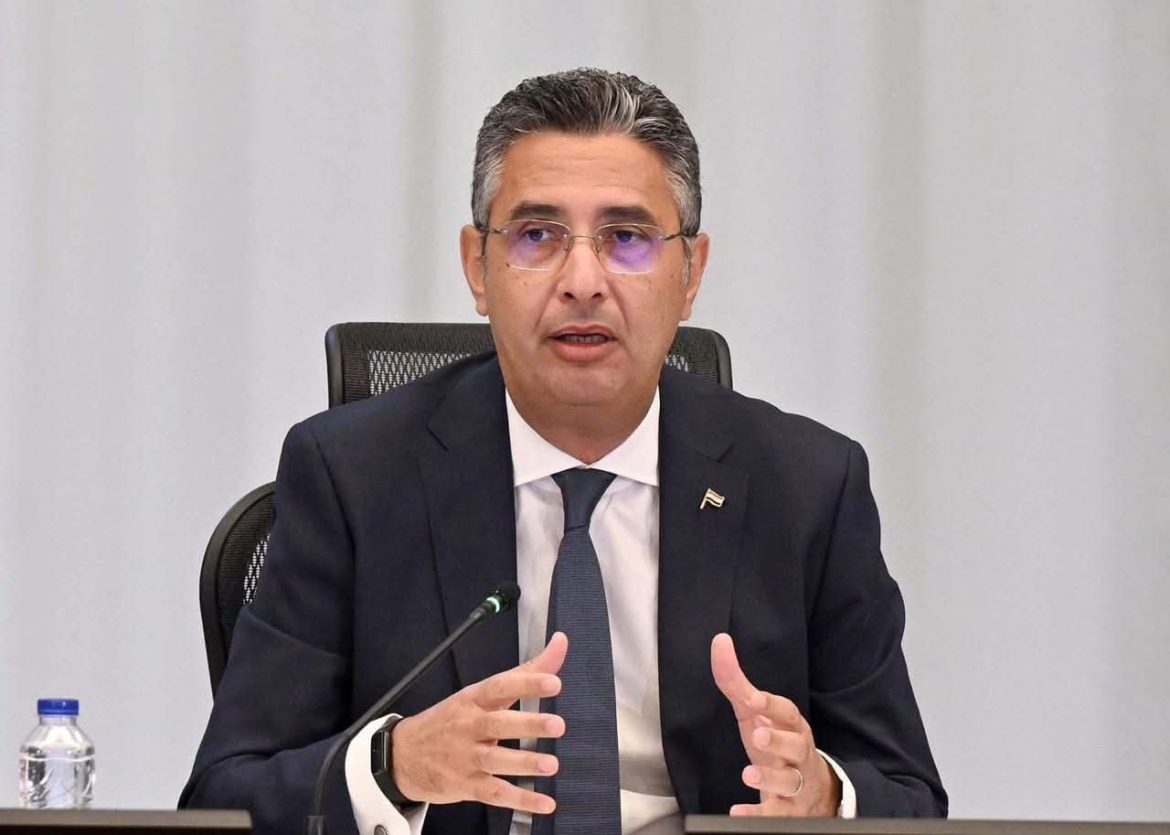 وزير التموين: 28 سعر السكر الحر بالمجمعات الاستهلاكية وتوفره بكثرة