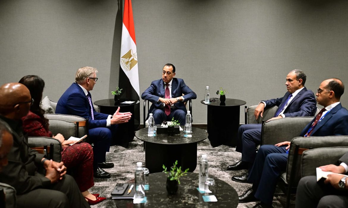 رئيس الوزراء يدعم الشراكة الإستراتيجية مع شركة أنجلو جولد أشانتي