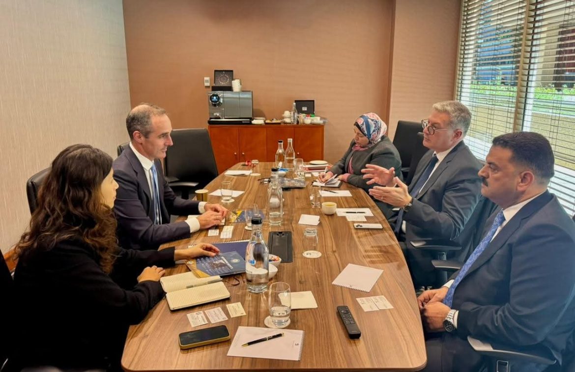 وزير البترول يبحث سبل توفير التمويل لمشروعات التعدين مع شركة ستافريانو للاستشارات المالية