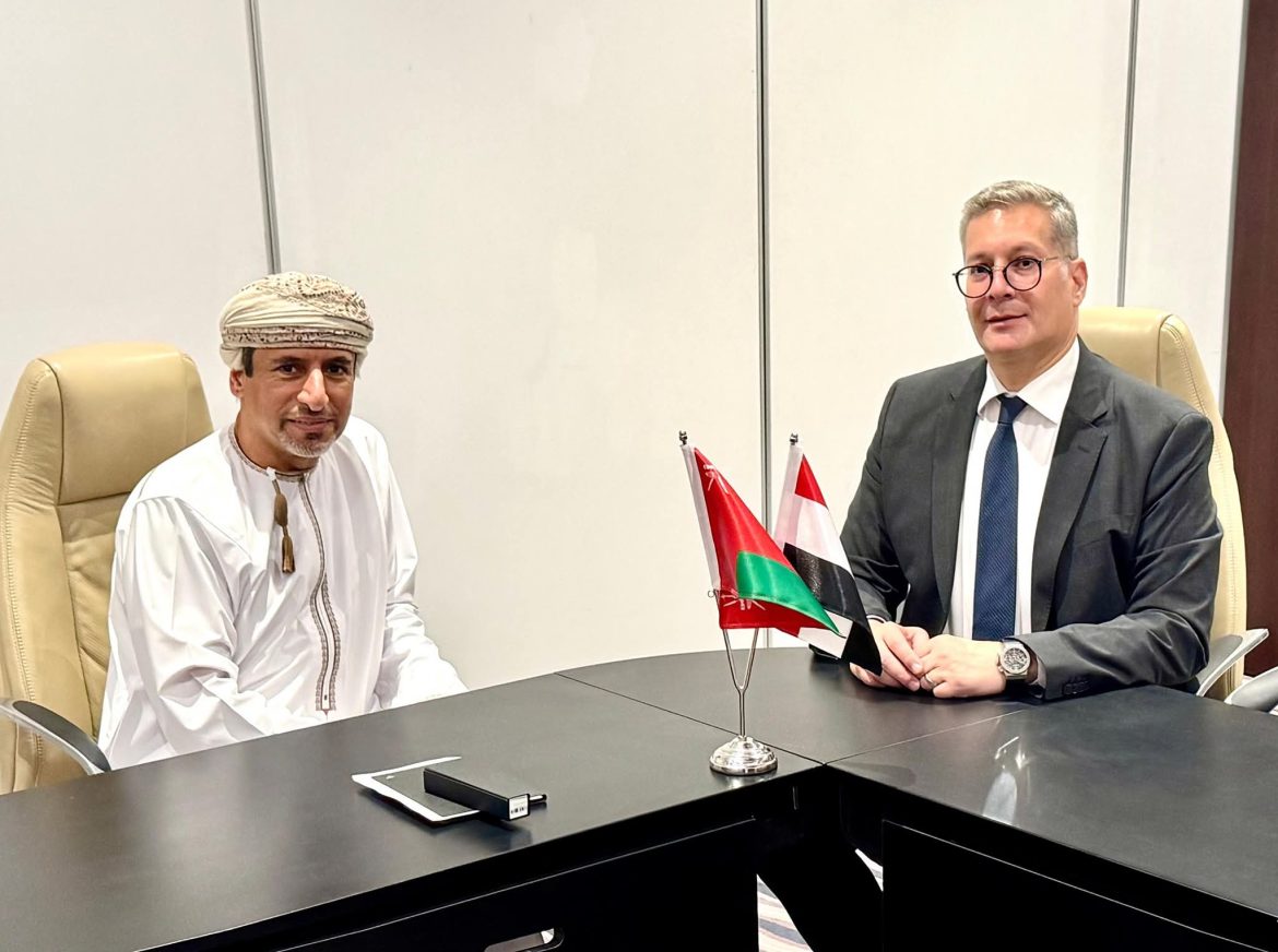 وزير البترول يبحث زيادة حجم أعمال الشركات المصرية في السوق العمانية