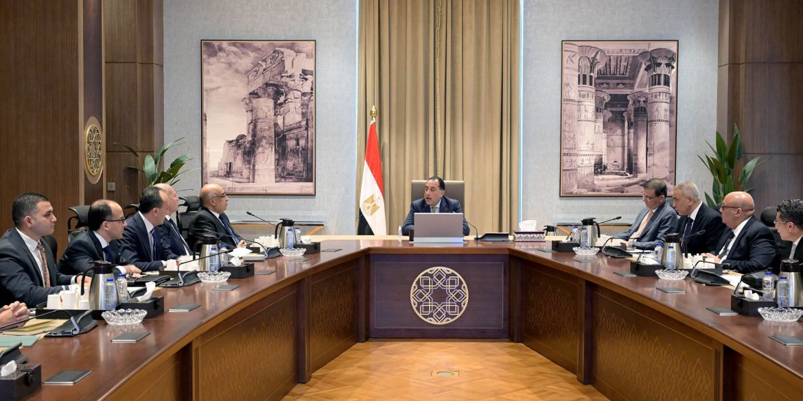 رئيس الوزراء: نعمل على تيسير الإجراءات الحكومية وتوفير حوافز مختلفة للمستثمرين