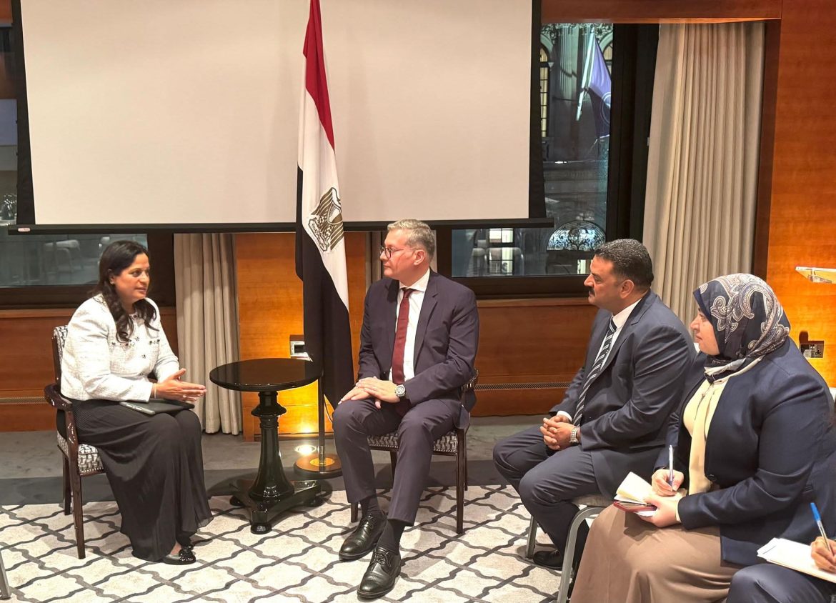 وزير البترول يبحث الاستثمار في تعدين الذهب بمصر مع أنجلوجولد أشانتي العالمية