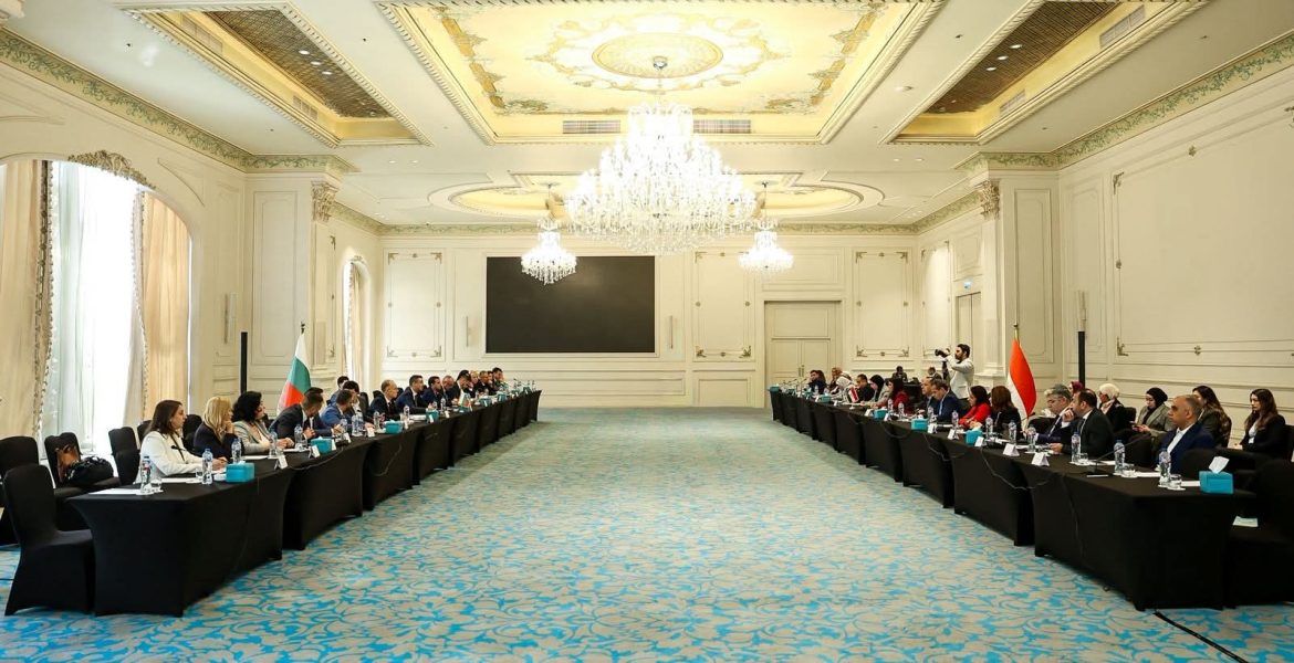 وزيرة التخطيط: نتطلع لمزيد من الاستثمارات البلغارية في مصر