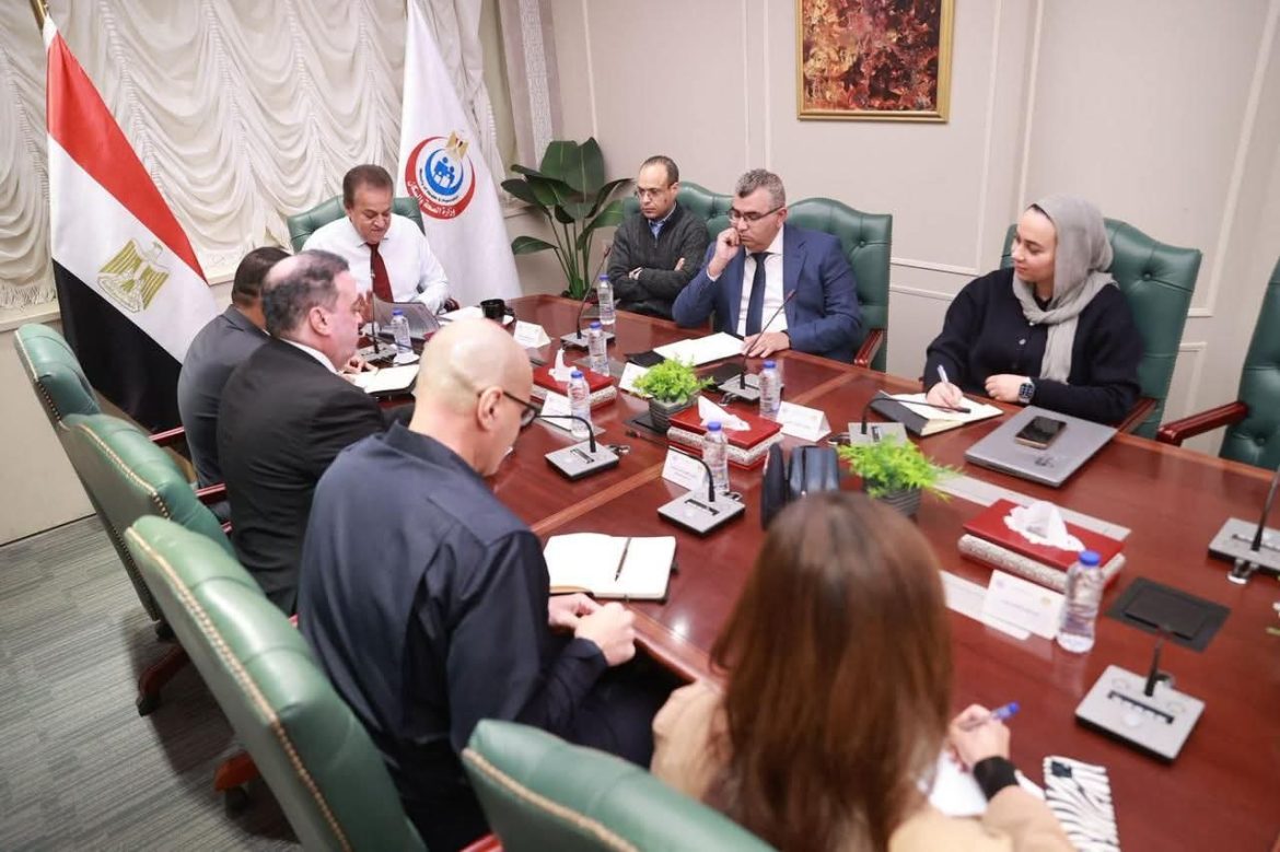 وزير الصحة يتابع مشروع أول مركز محاكاة طبي للتميز والتعلم في مصر