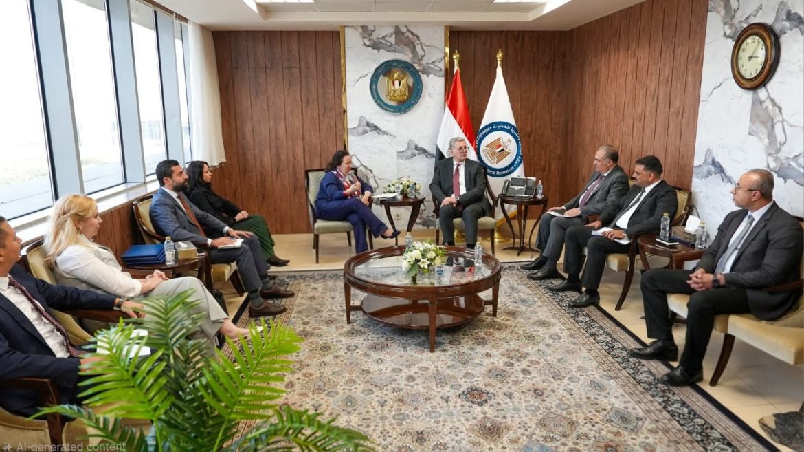 وزير البترول يبحث مع البنك الأوروبي لإعادة الإعمار تعزيز التمويل والاستثمار