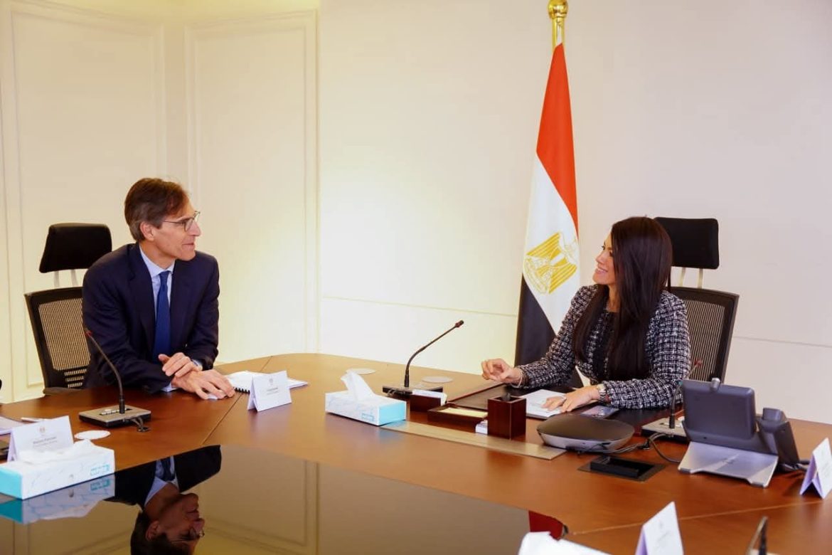 وزيرة التخطيط: أكثر من 94 صفقة نفذها البنك الأوروبي في مصر منذ 2020