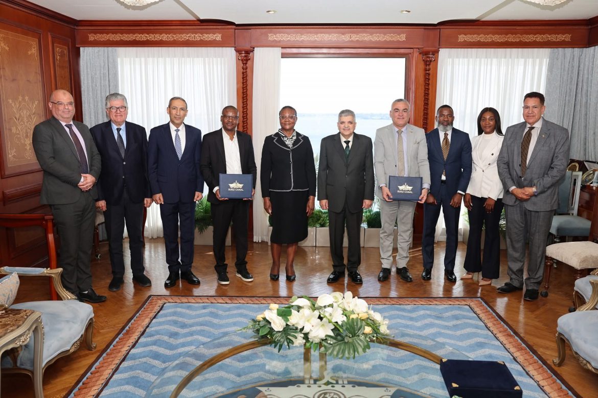 هيئة قناة السويس توقع مذكرة تفاهم مع هيئة الموانئ الناميبية