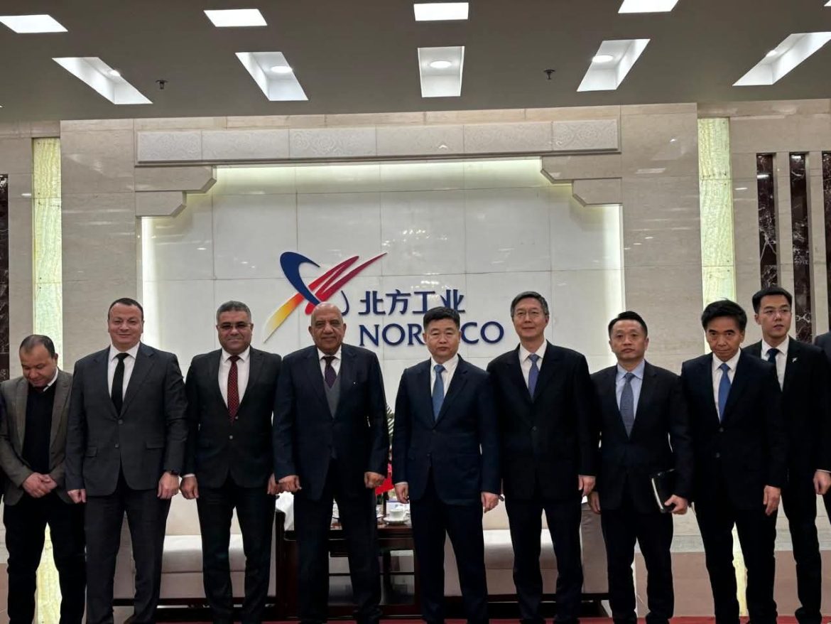 وزير الكهرباء يبحث في مجال تصنيع المواد النووية مع نورينكو الصينية