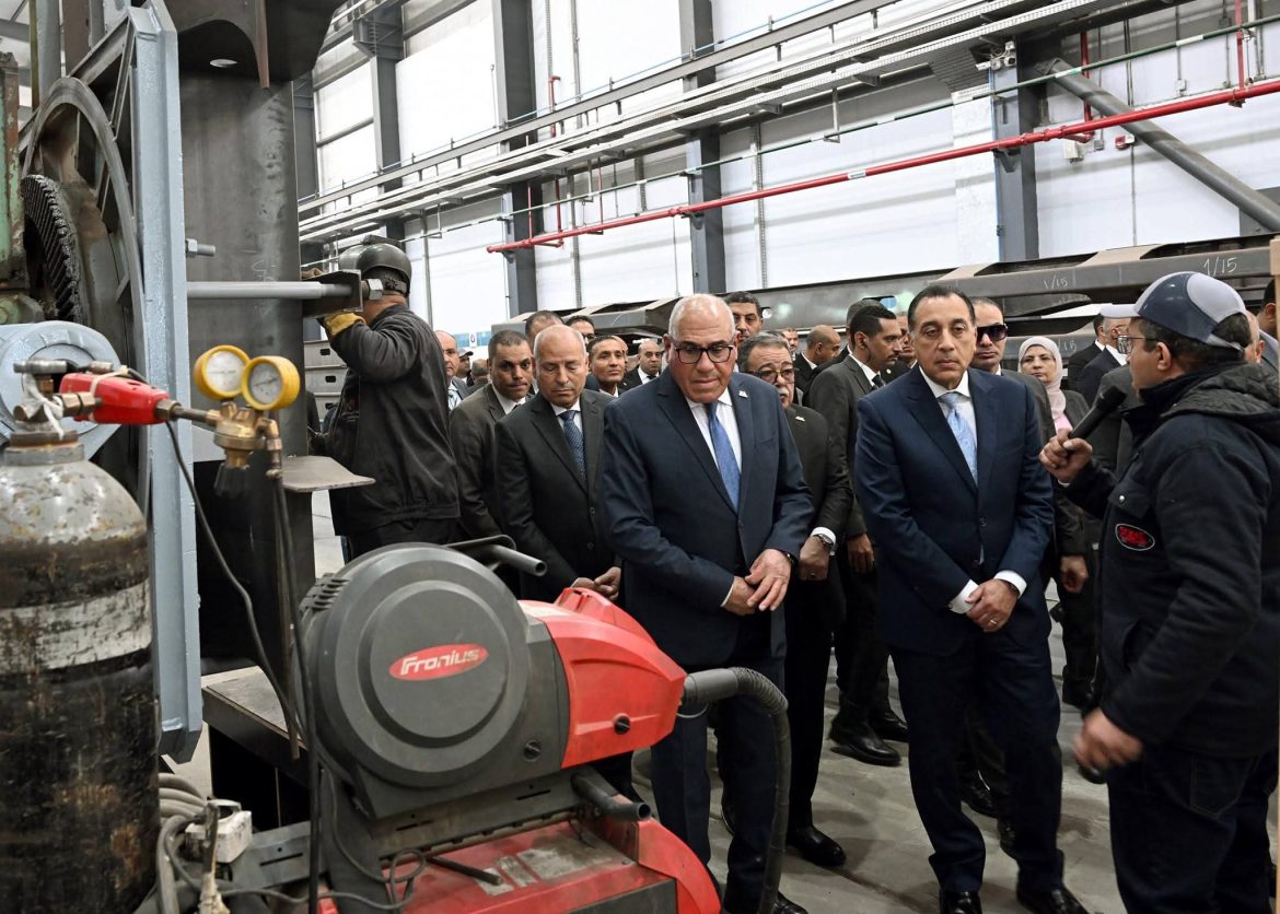 مصنع سيماف: تسليم 10 قطارات مترو أنفاق مكيفة للخط الثالث بالقاهرة