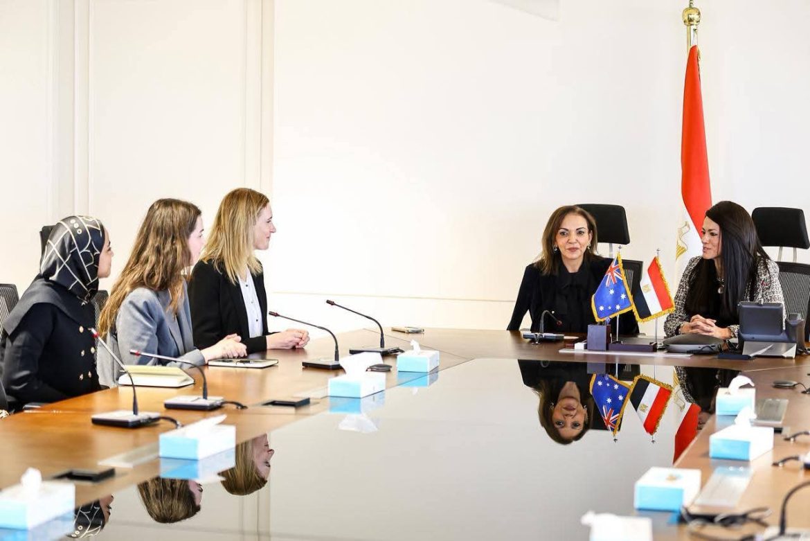 وزيرة التخطيط تبحث تعزيز العلاقات الاقتصادية بين مصر وروسيا 