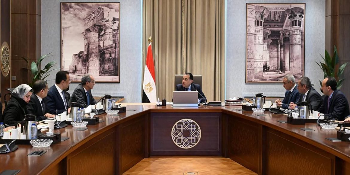 رئيس الوزراء يتابع استكمال الأعمال الإنشائية والتقنية لمدينة المعرفة