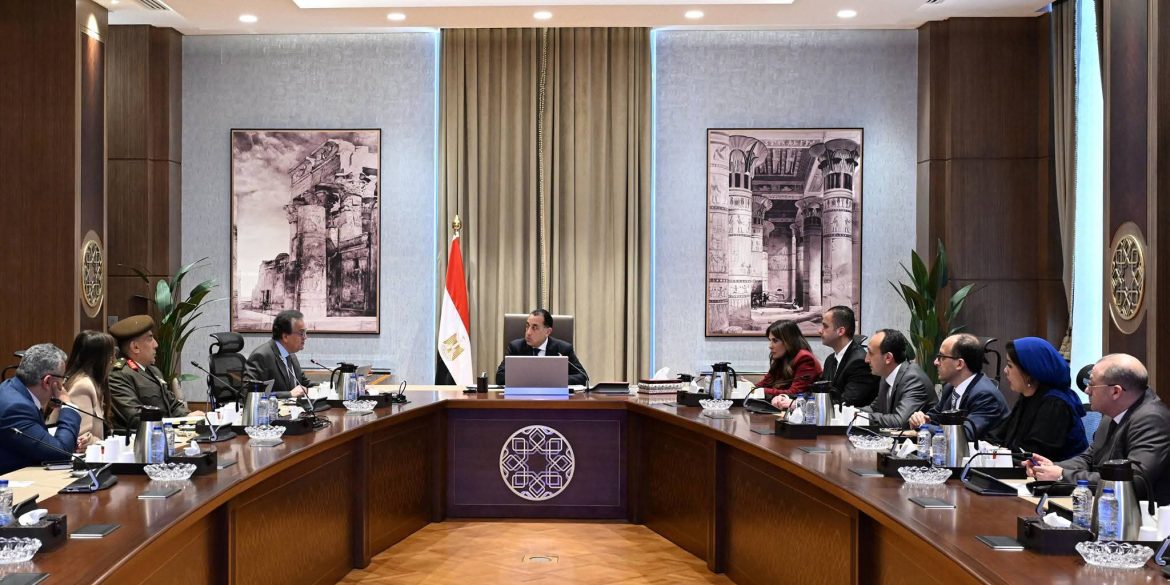 رئيس الوزراء: الرئيس يوجه ببدء تنفيذ مدينة العاصمة الطبية  للبحوث والتدريب