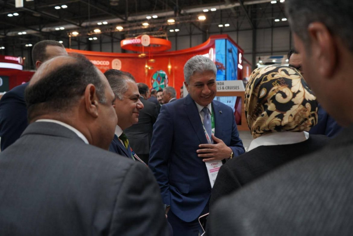 وزير السياحة يفتتح الجناح المصري في المعرض السياحي الدولي بمدريد