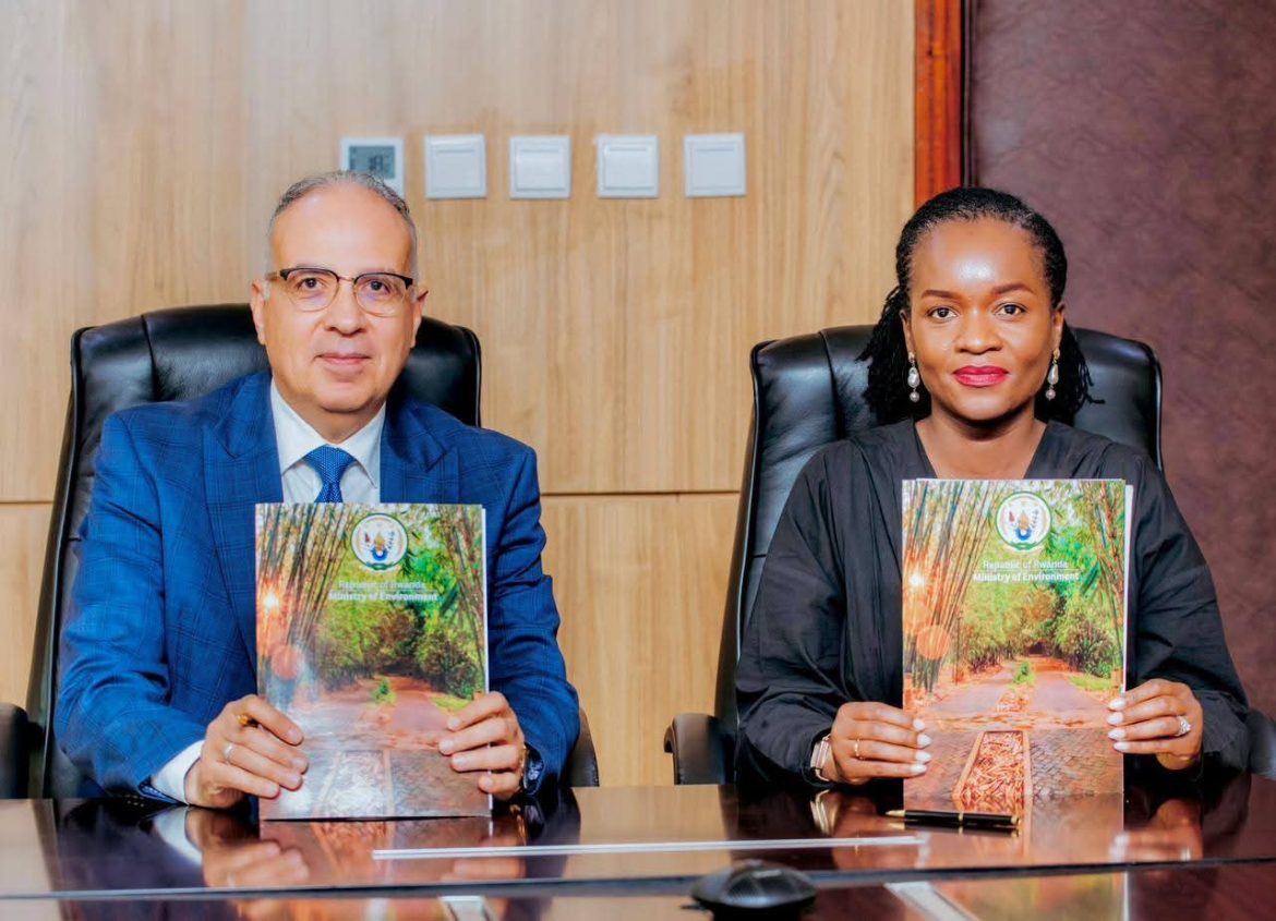 وزير الري يشهد توقيع خطة تنفيذ مذكرة التفاهم الموقعة بين مصر ورواندا