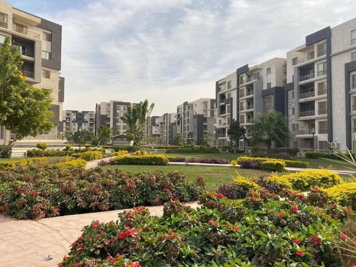 الإسكان: تسليم دفعتين بمشروعي «سكن مصر» و«جنة» بالقاهرة الجديدة