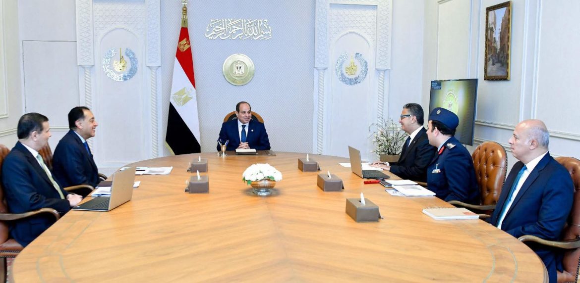 الرئيس السيسي يشدد على متابعة توافر السلع بالمنافسة وضبط السوق والأسعار