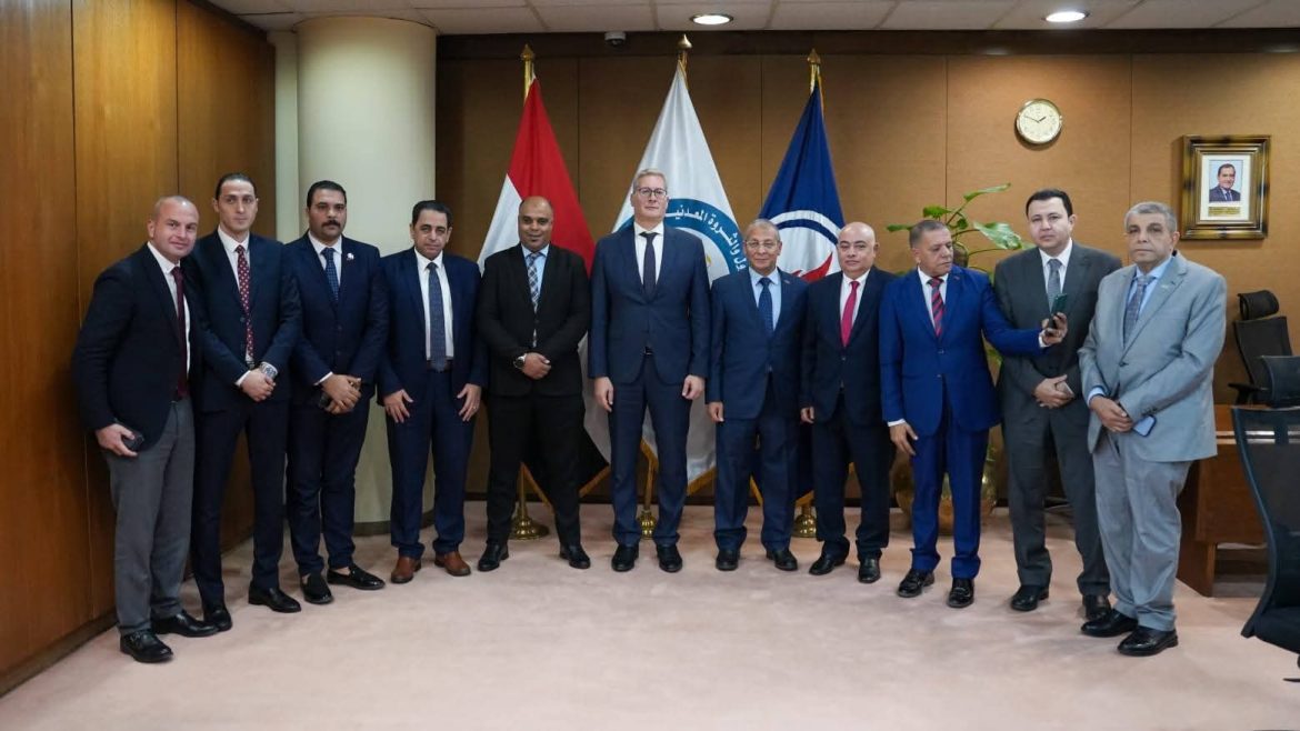 البترول: أسيوط لتكرير البترول تغطي 100% من احتياجات الصعيد من البنزين