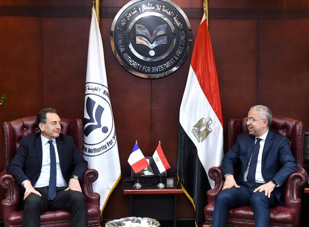 فرنسا تدعو العامة للاستثمار للمشاركة في منتدى الأعمال الفرنسي بباريس وليون