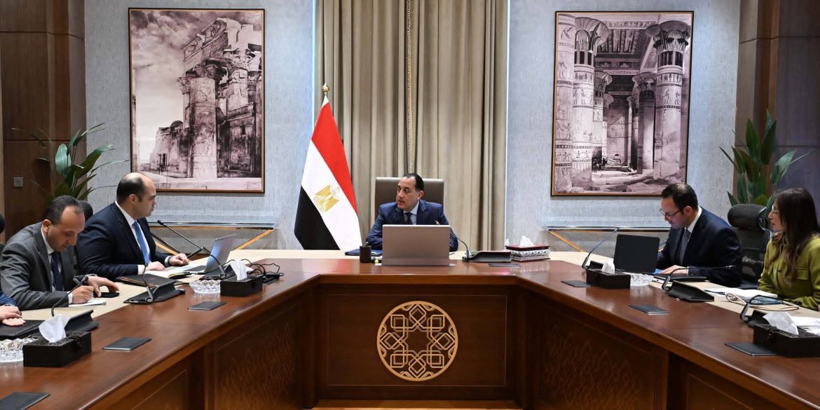 رئيس الوزراء: الدولة لن تسمح بالتلاعب في أسعار السلع الأساسية