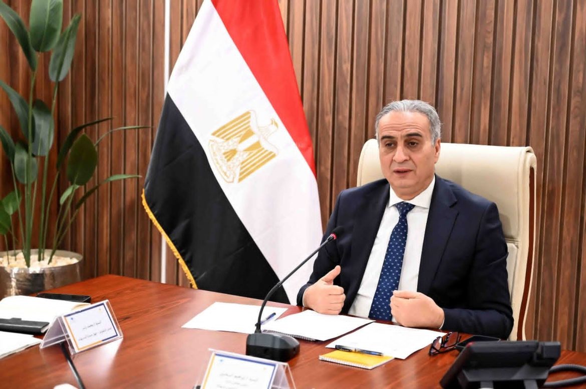 رئيس حماية المستهلك يوجه بتكثيف التواجد الميداني لفرض الانضباط بالأسواق