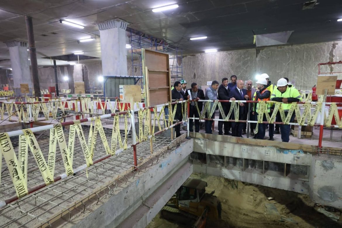 وزير النقل يتابع معدلات تنفيذ مشروع المرحلة الأولى للخط الرابع للمترو