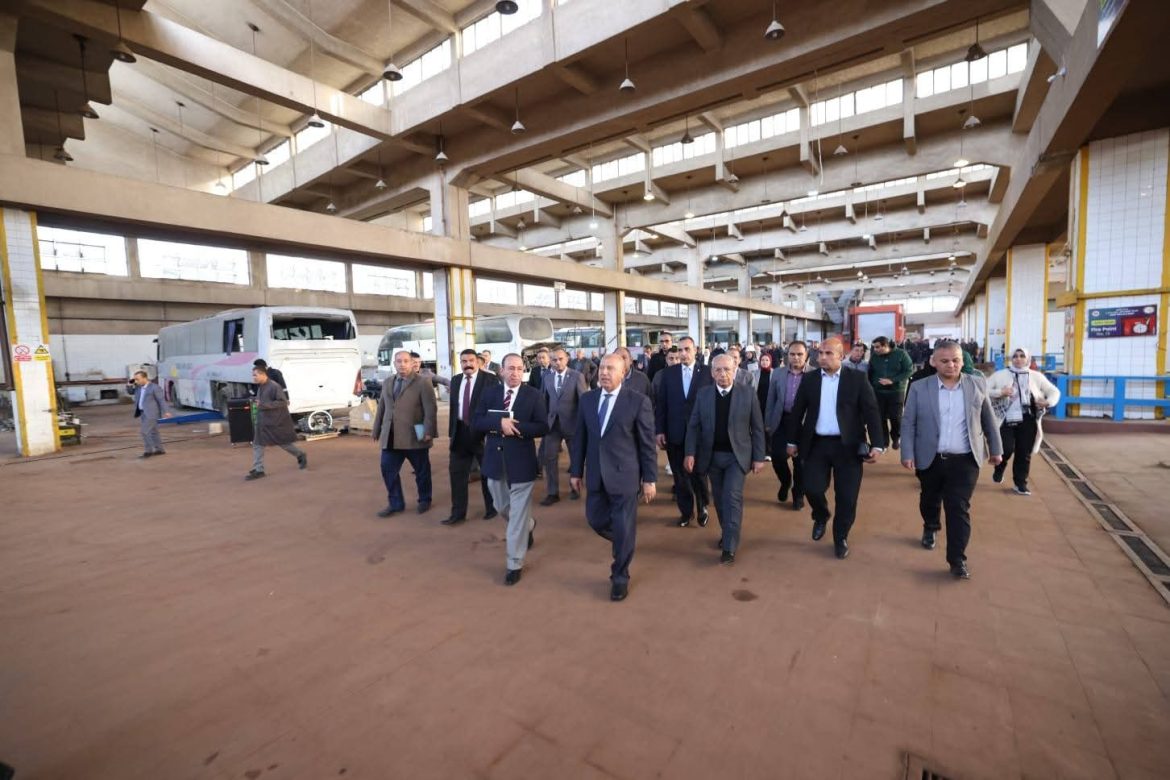 وزير النقل: تطوير مراكز الصيانة ركيزة أساسية لرفع كفاءة منظومة النقل