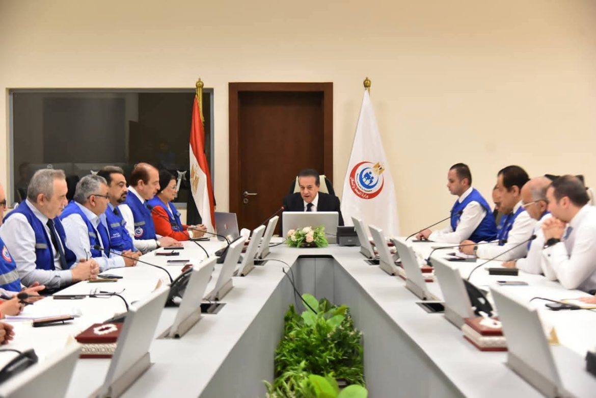 وزير الصحة يتابع تنفيذ خطة التأمين الطبي لعيد الفطر ميدانيًا