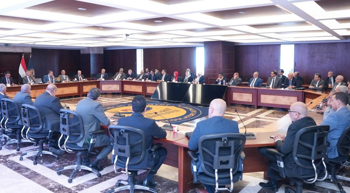 الرقابة المالية تبدأ حوار تطوير التأمين: دعم الرقمنة وزيادة النمو