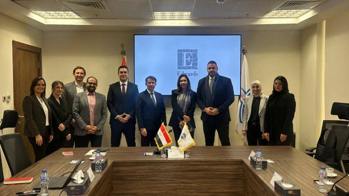 التأمين الصحي الشامل يخطط لتحديث علاج أمراض القلب بالتعاون مع شركات عالمية