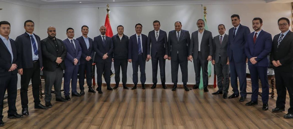 مصر والصين تبحثان توسيع التعاون في التصنيع الزراعي