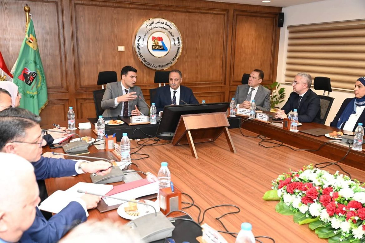 وزير الصناعة: رقمنة الإجراءات مفتاح جذب الاستثمارات الصناعية