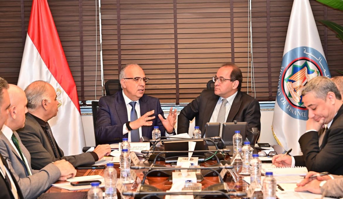 الري والمالية: الري الحديث في الصدارة.. خطة تمويل جديدة لرفع إنتاجية الزراعة