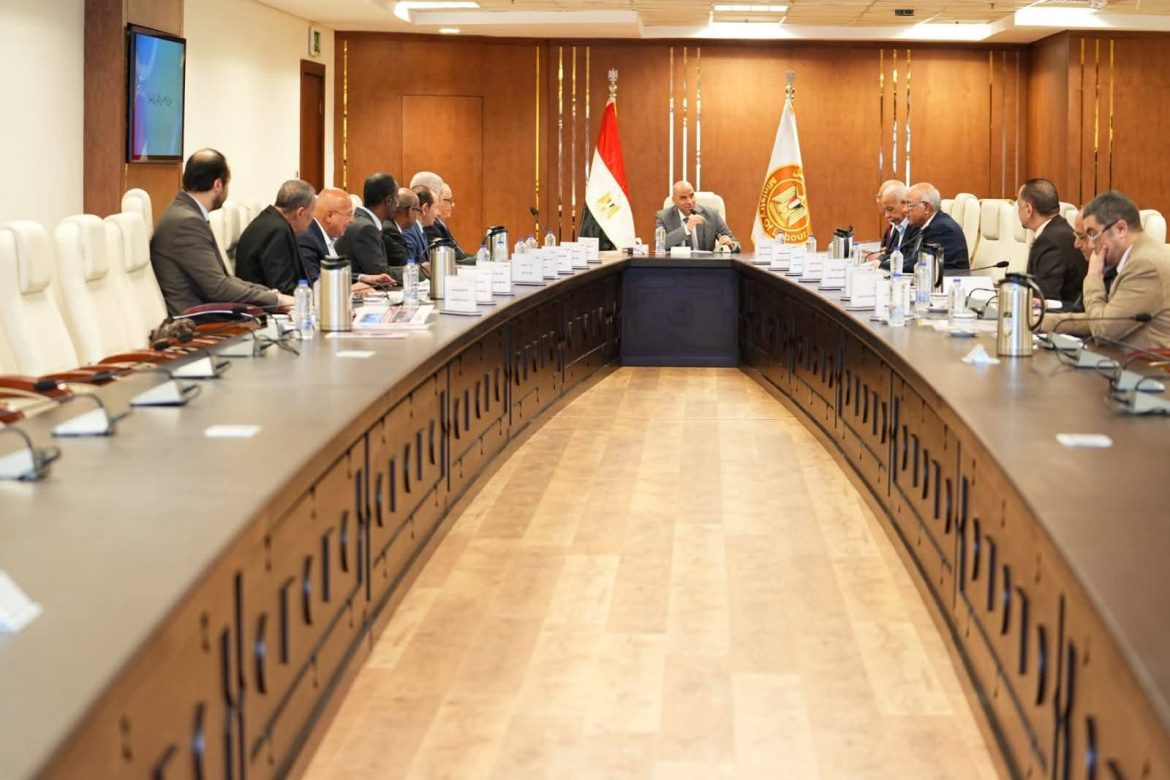 العمل: منذ 2002.. 2.5 مليار جنيه لدعم العمال في مواجهة التحديات الاقتصادية