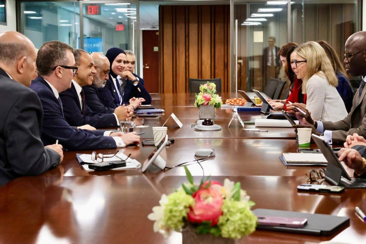 وزير التخطيط يبحث مع «البنك الدولي» جهود دعم برنامج الإصلاح الاقتصادي بمصر