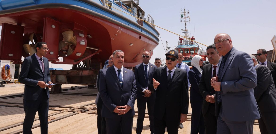 قناة السويس تدشن قاطرات بحرية جديدة لتعزيز الأسطول