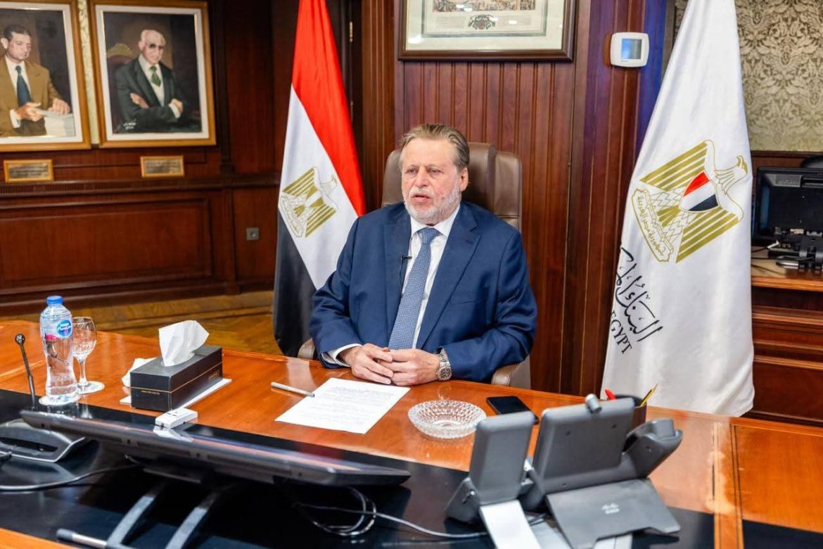 البنك المركزي: ملتزمون بمواصلة سياسة سعر الصرف المرن لامتصاص الصدمات الخارجية